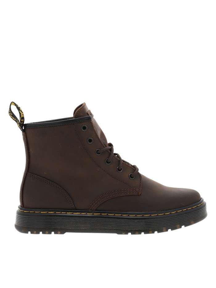 Bottines en cuir marron à talon plat avec des lacets ronds tressés