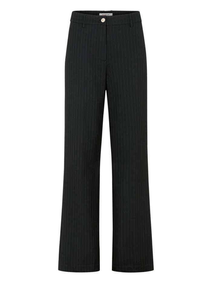 Pantalon chino noir à coupe...