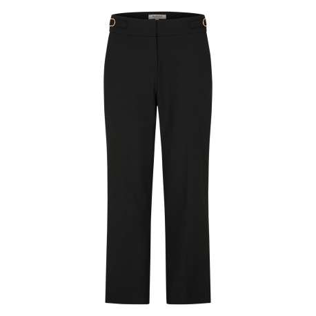 Pantalon chino noir pourvu d'une coupe droite et de plis à l'avant