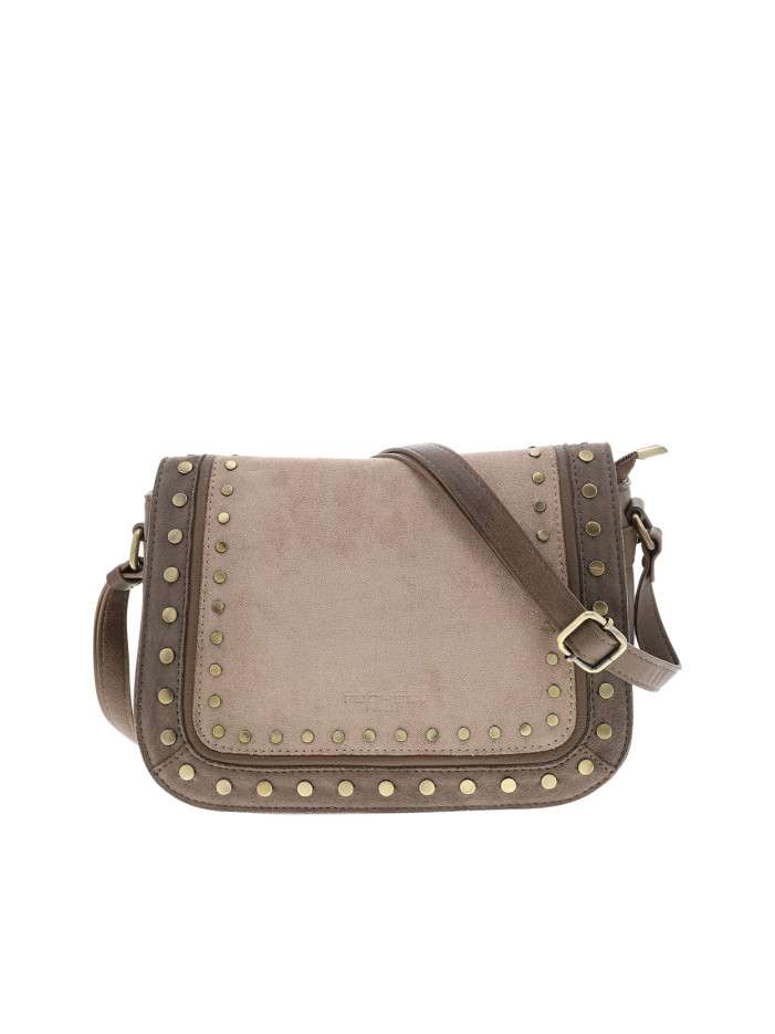 Sac à bandoulière fermé par 1 rabat bi-matière orné de rivets décoratifs
