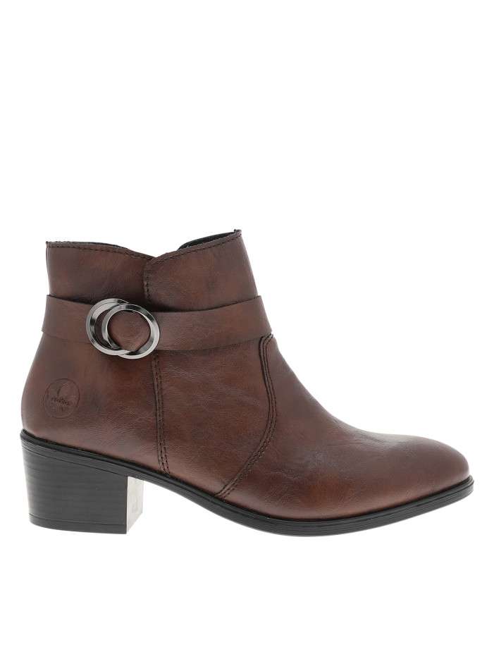 Boots marron à talon...