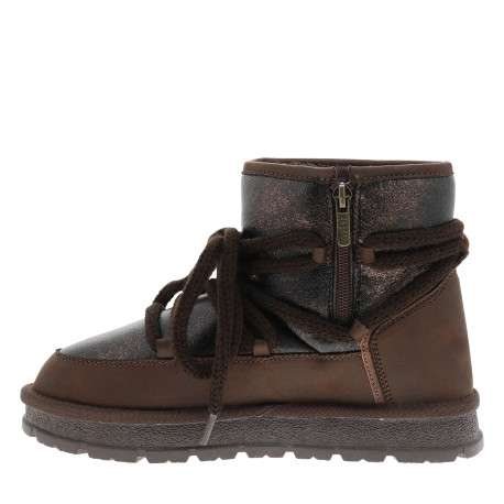 Bottines marron brillantes à talon plat pourvues d'un zip et des lacets ronds - Image 3