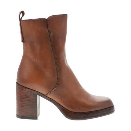 Bottines en cuir camel à talon décroché moyen pourvues d'une fermeture zippée