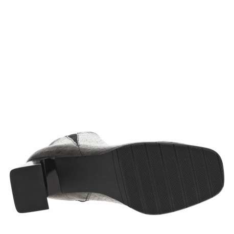 Boots en cuir kaki à talon décroché haut et à zip avec motif léopard - Image 6