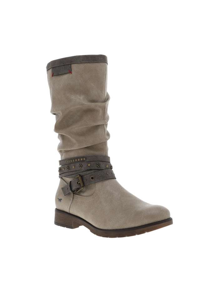 Bottes écrues à talon...