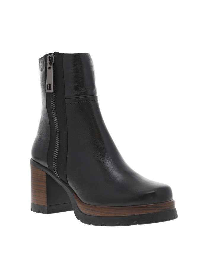 Boots en cuir noires à...