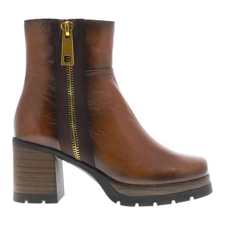 Bottines en cuir cognac avec semelle à talon décroché haut et glissière - Image 2