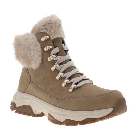 Bottines beiges à talon décroché bas avec des oeillets métalliques