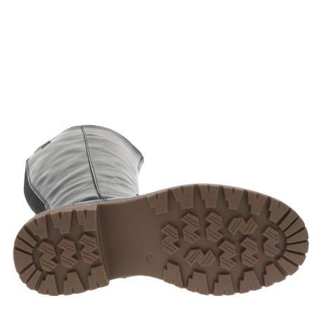 Bottes noires à talon décroché bas avec une fermeture zippée - Image 6