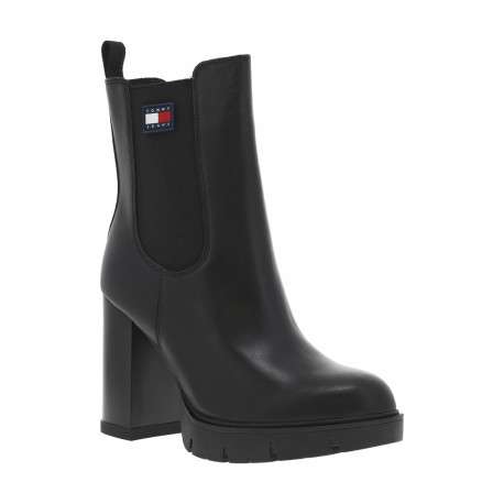 Boots en cuir noires à talon décroché haut et à soufflets élastiqués