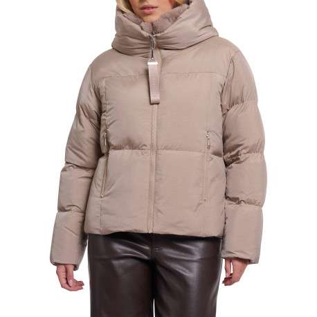 Doudoune beige à coupe droite pourvue d'un col montant à capuche
