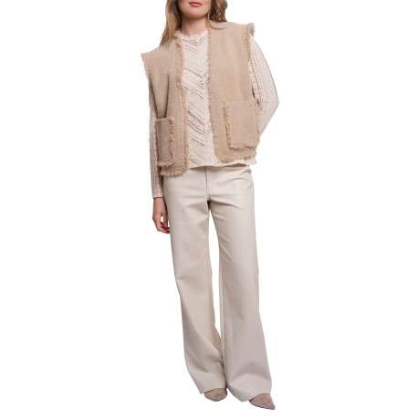 Gilet sans manche beige à coupe droite pourvu de poches à l'avant - Image 4