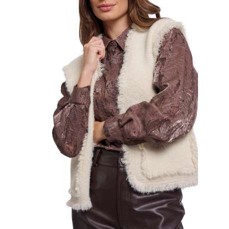 Gilet sans manche écru à coupe droite pourvu de poches à l'avant - Image 4